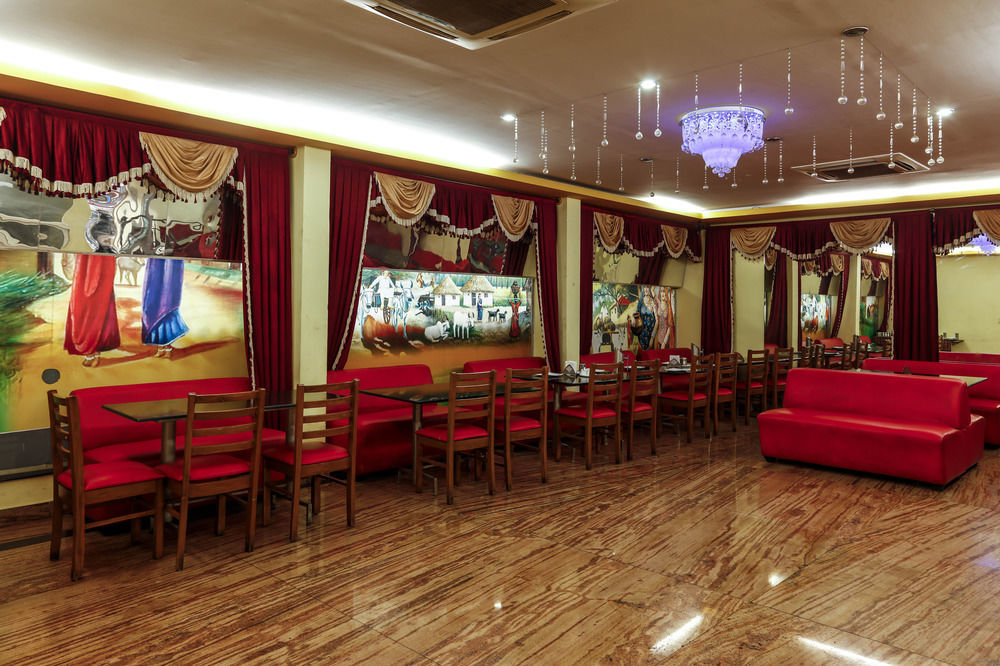 Hotel Treebo Trip Grand Regency Bangalore Esterno foto