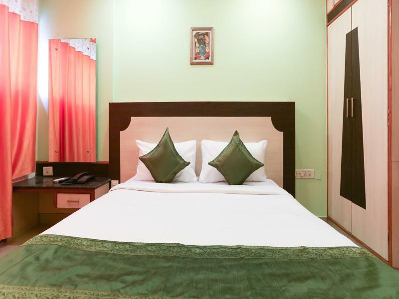 Hotel Treebo Trip Grand Regency Bangalore Esterno foto